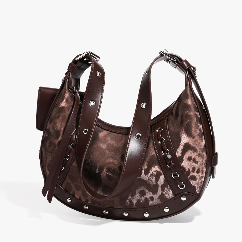 Chinese Style Leopard Saddle B - Interior Design Vintage Style 评论和价格