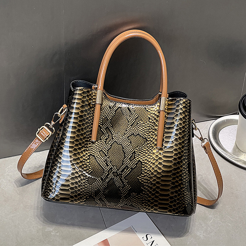 2025 New Designer Snake Leathe - Interior Design High End 评论和价格